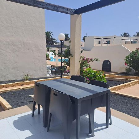Homeforguest Apartamento Alisios 1 Con Piscina En Corralejo Exterior foto