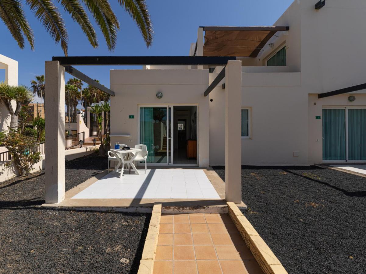 Homeforguest Apartamento Alisios 1 Con Piscina En Corralejo Exterior foto