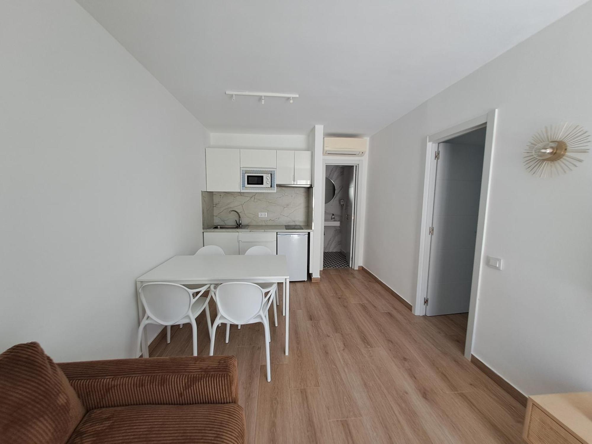 Homeforguest Apartamento Alisios 1 Con Piscina En Corralejo Exterior foto